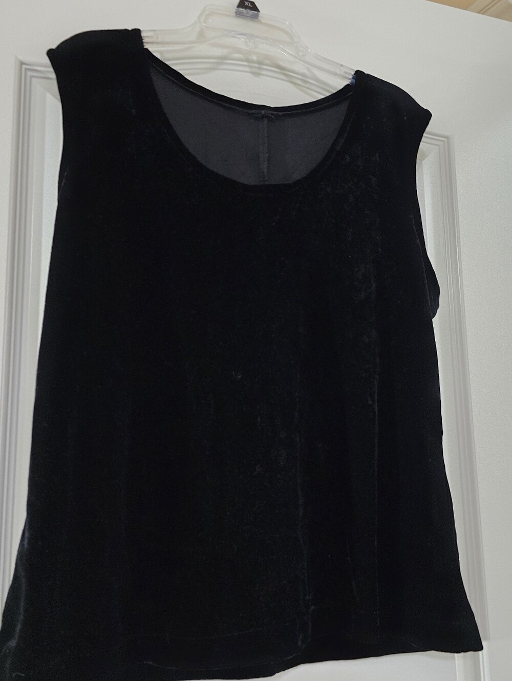 Black Velvet Sleeveless Women's Top